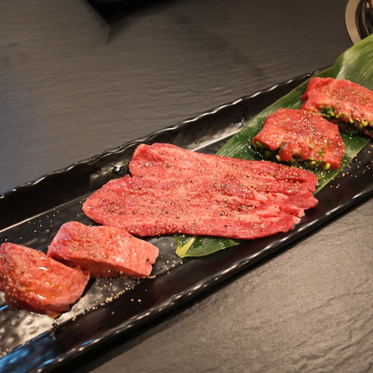 炭火焼肉 真の生!上塩タン3種盛り